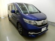 Минивэн 5 поколение 8 мест Honda STEP WAGON SPADA Cool Spirit Sensing