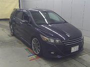 Минивэн Honda Stream кузов RN6 модификация RST