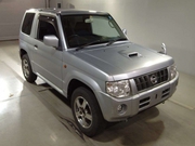 Внедорожник Nissan Kix кузов H59A модификация RS Turbo 4wd гв 2012
