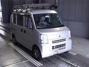 Микровэн Suzuki Every класса минивэн кузов DA64V модификация PA 4WD