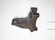 Кронштейн двигателя правый 12315-28010