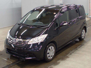 Минивэн 7 мест класса компактвэн Honda Freed кузов GB3 модификация G J