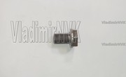 Болт крепления маховика коленвала  MD952233 