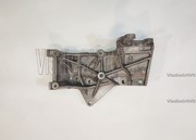 Кронштейн ГУР MD373748