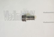 Болт крепления кронштейна разъема датчика коленвала  MF140058