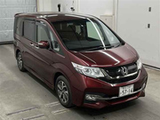 Минивэн 7 мест компактвэн Honda Step Wagon Spada кузов RP4 4wd