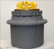 Редуктор хода для KOMATSU PC 300-6 б/у