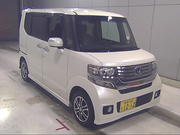 Микровэн кей-кар Honda N Box кузов JF1 минивэн Custom SS Package