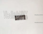 Пружина клапана ГБЦ MN158733