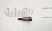 Болт крепления успокоителя цепи ГРМ MR984195